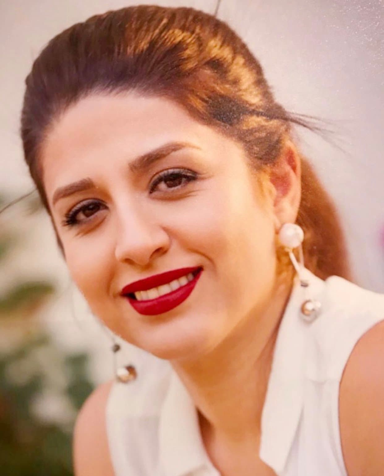 Golbarg Farahmand - Artist Portrait
